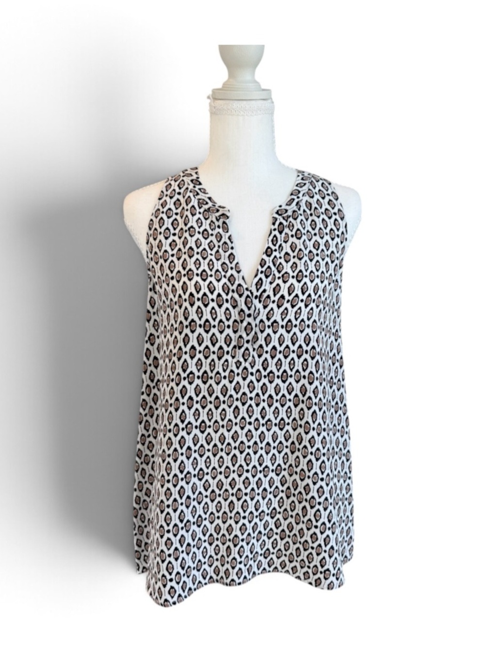 Joie Black & White Printed Sleeveless V-Neck Camisole